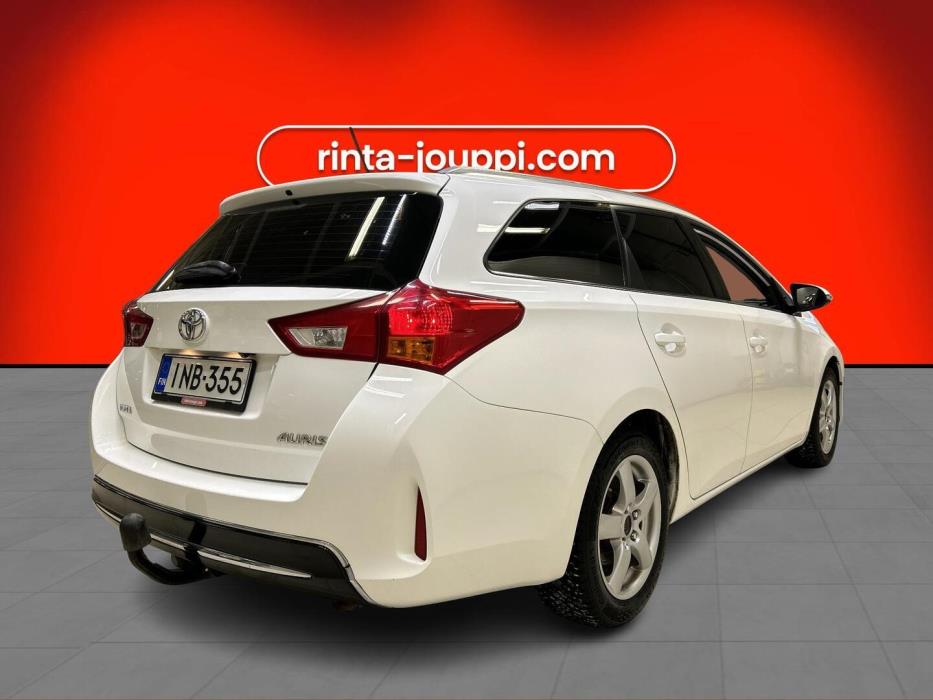 TOYOTA Auris 2014