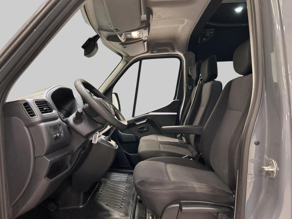 RENAULT Master 2021