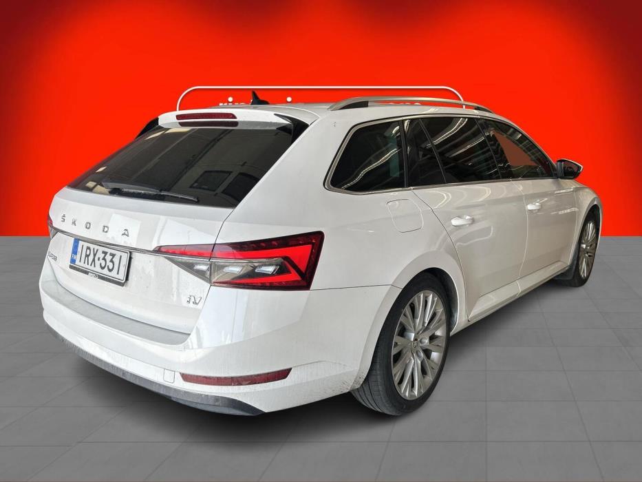 SKODA Superb 2021