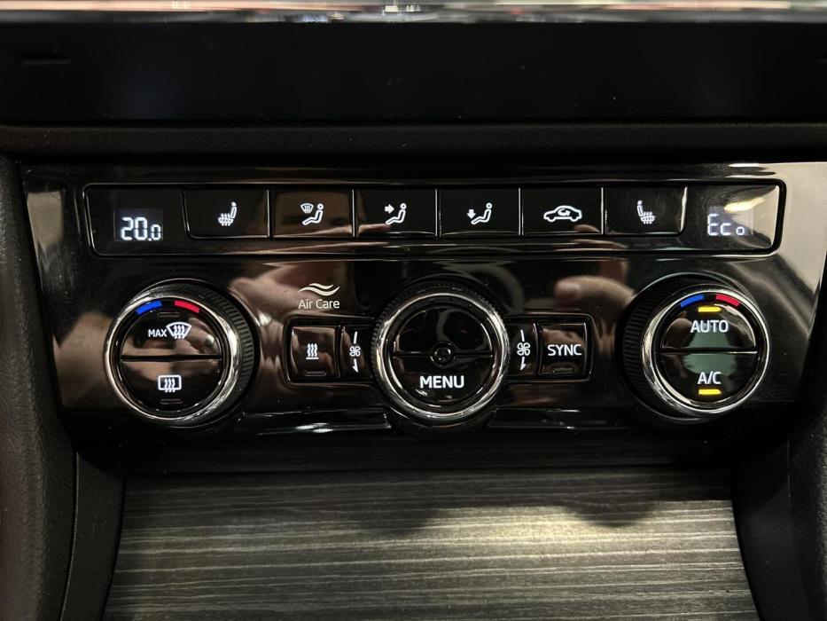 SKODA Superb 2021