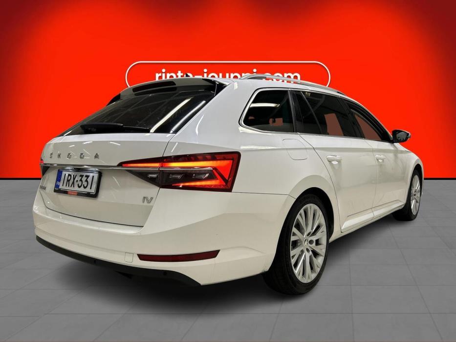 SKODA Superb 2021