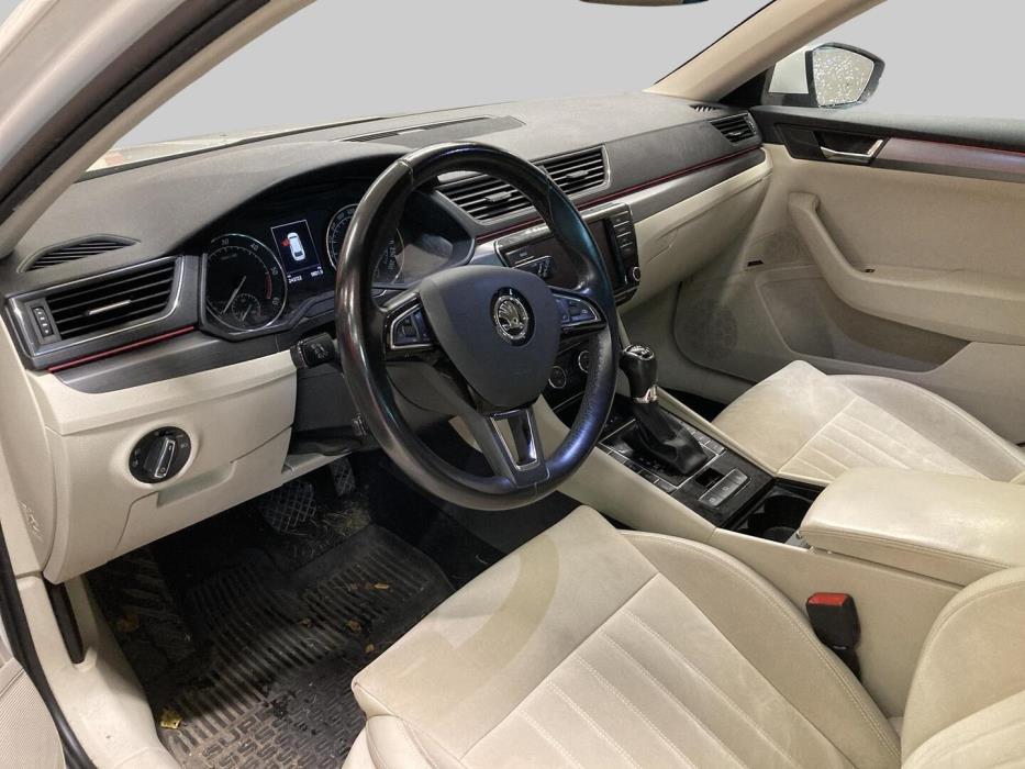SKODA Superb 2017