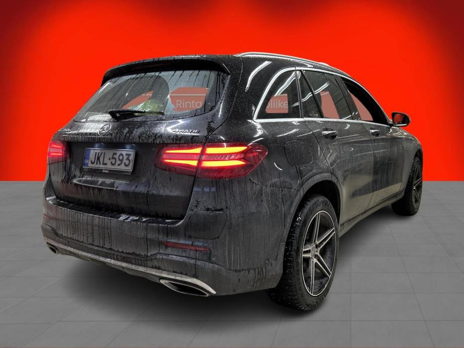 MERCEDES-BENZ GLC 2017