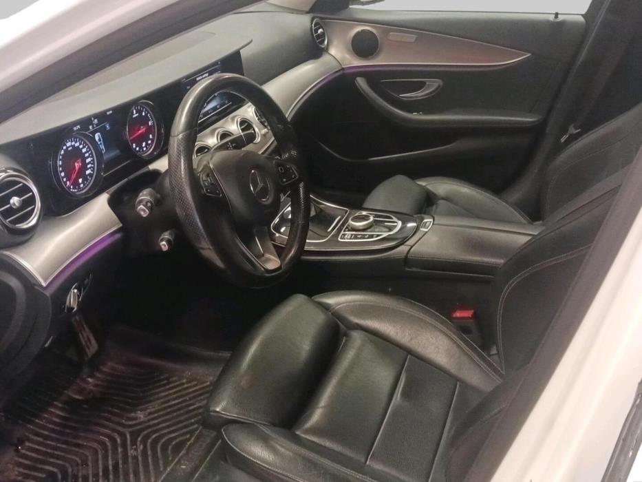 MERCEDES-BENZ E 2017