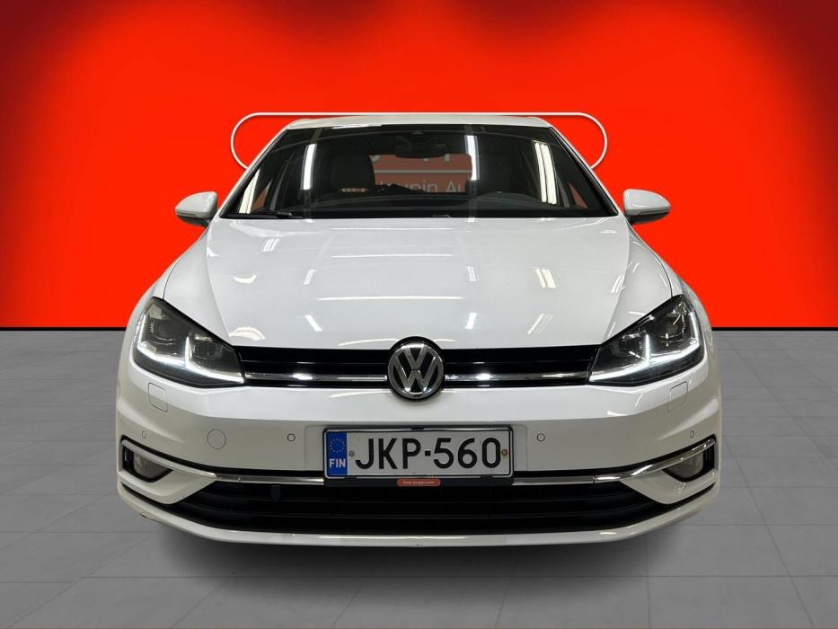VOLKSWAGEN Golf 2017