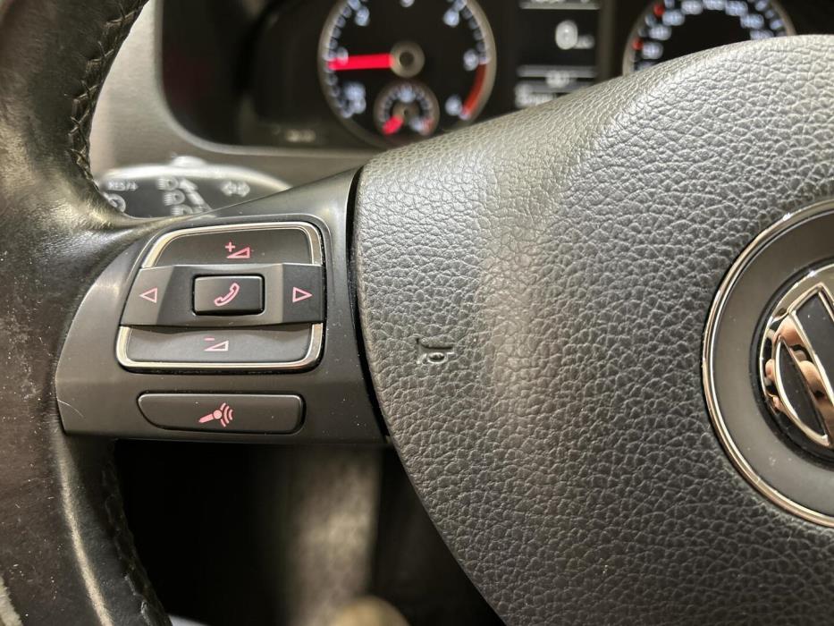 VOLKSWAGEN Transporter 2015