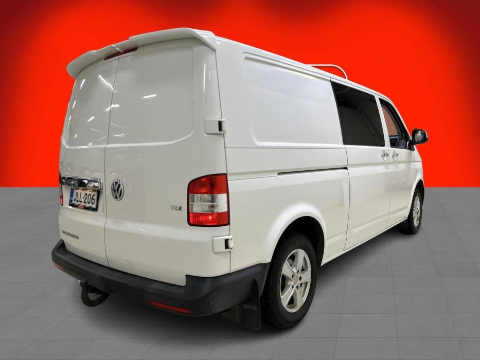 VOLKSWAGEN Transporter 2015