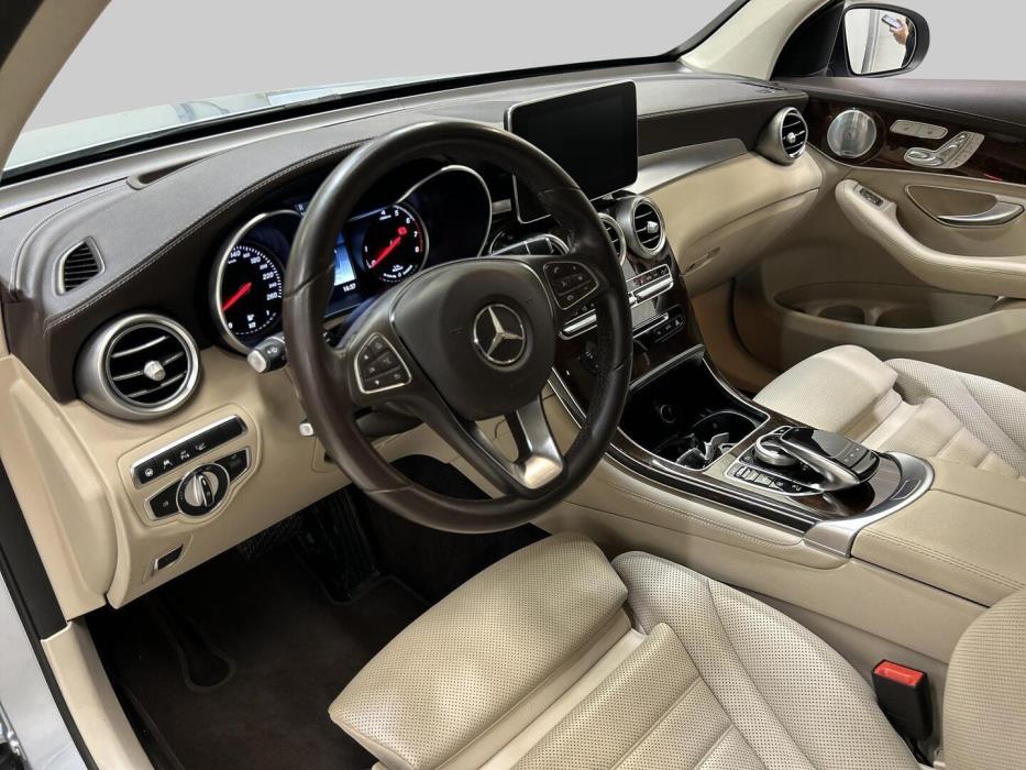 MERCEDES-BENZ GLC 2018