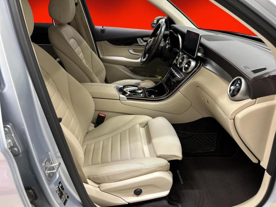 MERCEDES-BENZ GLC 2018