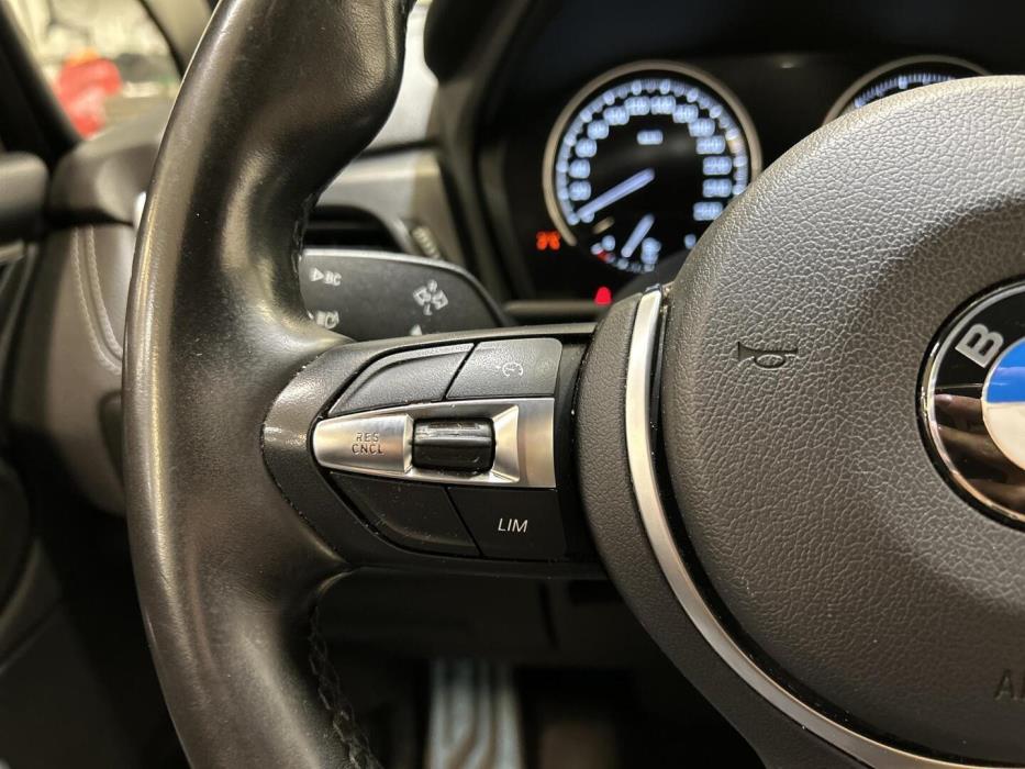 BMW 218 2022