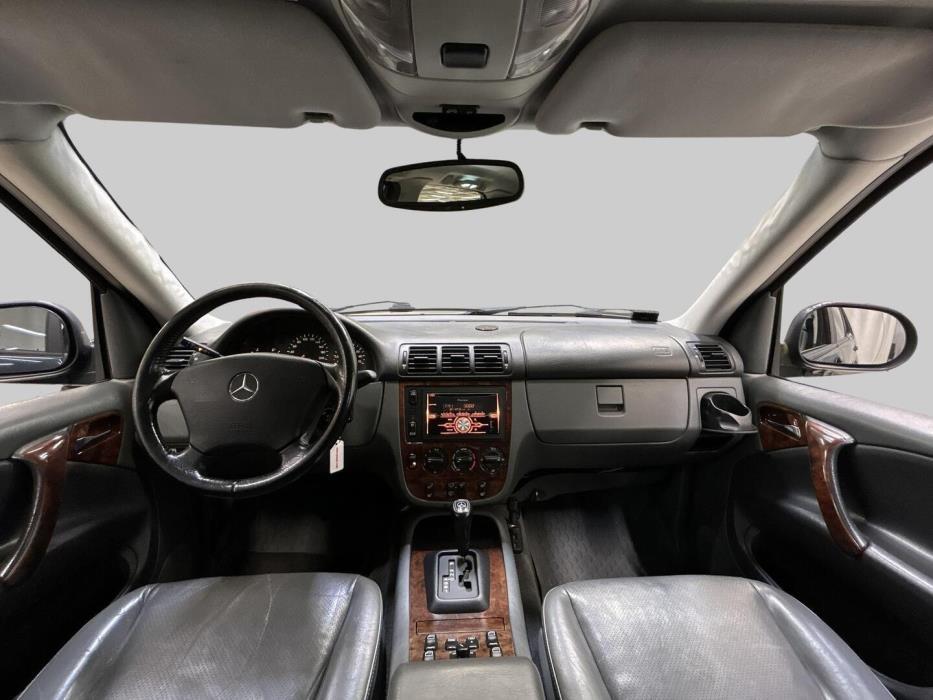 MERCEDES-BENZ ML 2000