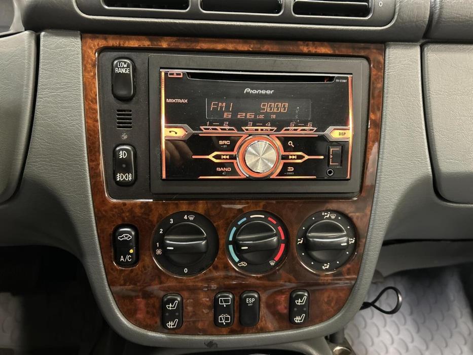 MERCEDES-BENZ ML 2000