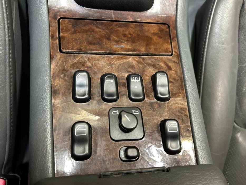 MERCEDES-BENZ ML 2000