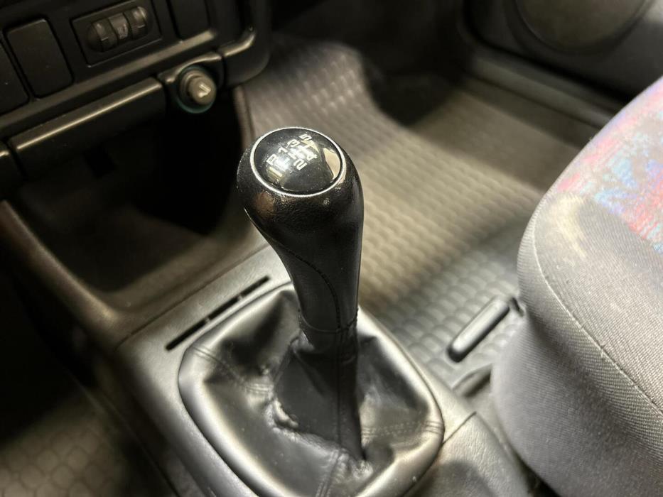 VOLKSWAGEN Polo 1996
