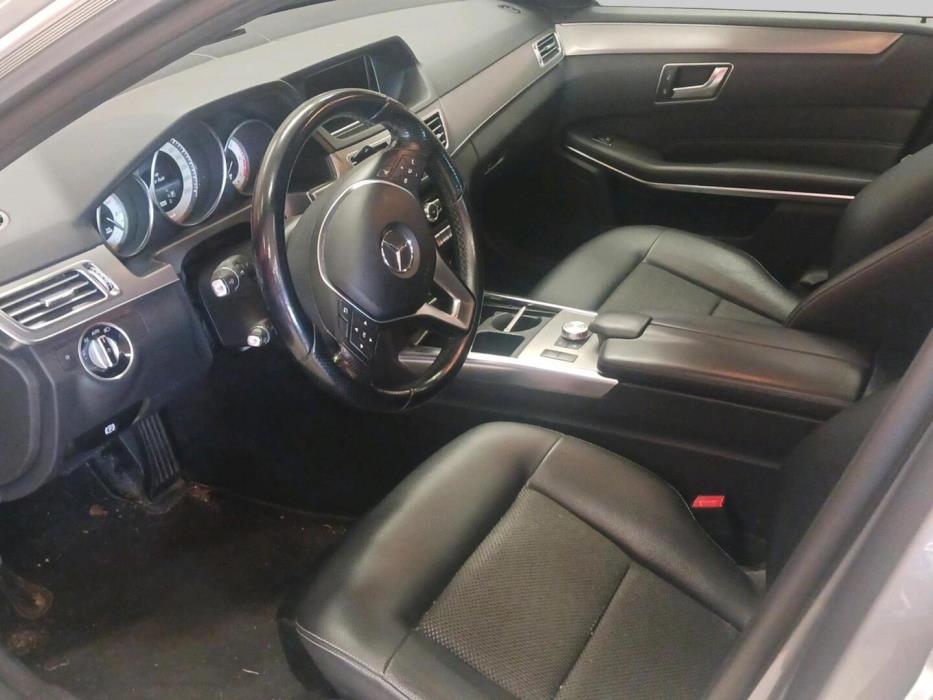 MERCEDES-BENZ E 2013