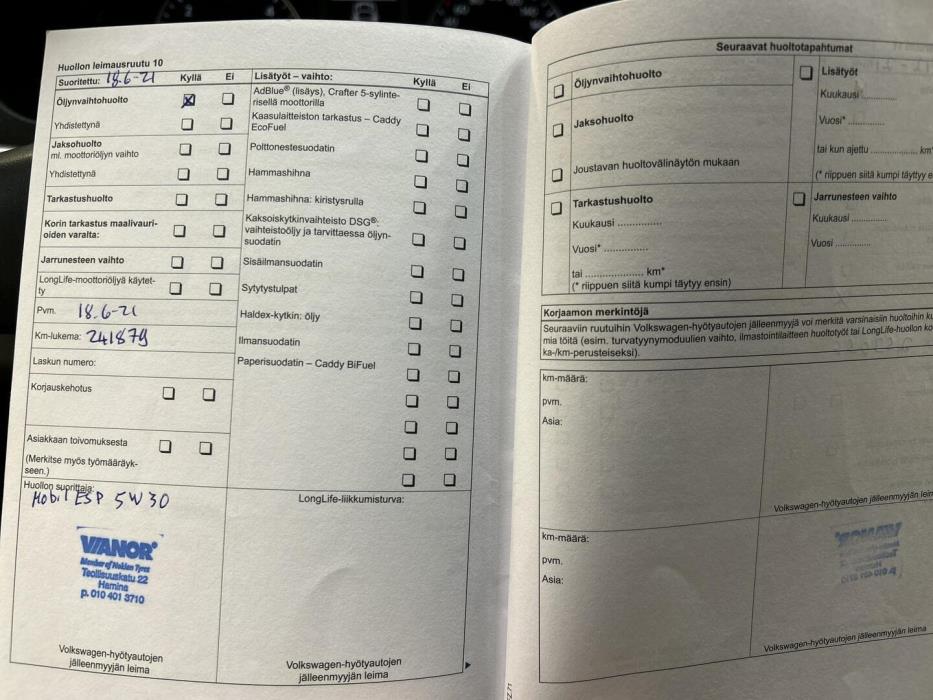 VOLKSWAGEN Transporter 2012