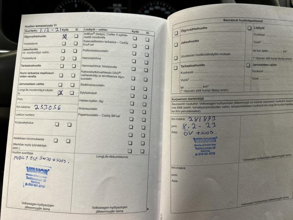 VOLKSWAGEN Transporter 2012