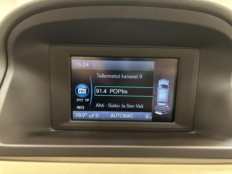 VOLVO XC70 2012