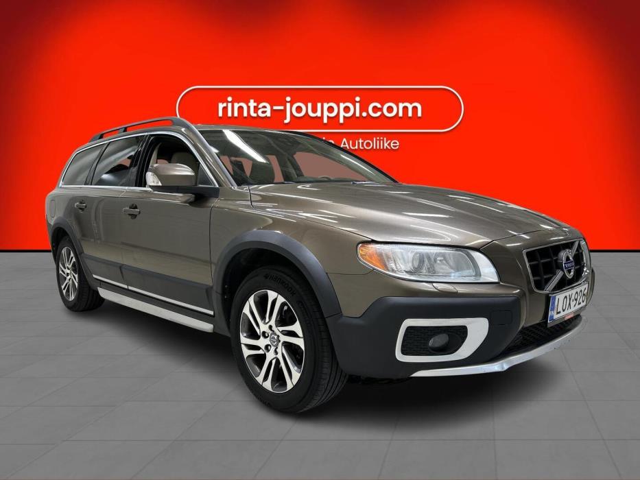 VOLVO XC70 2012