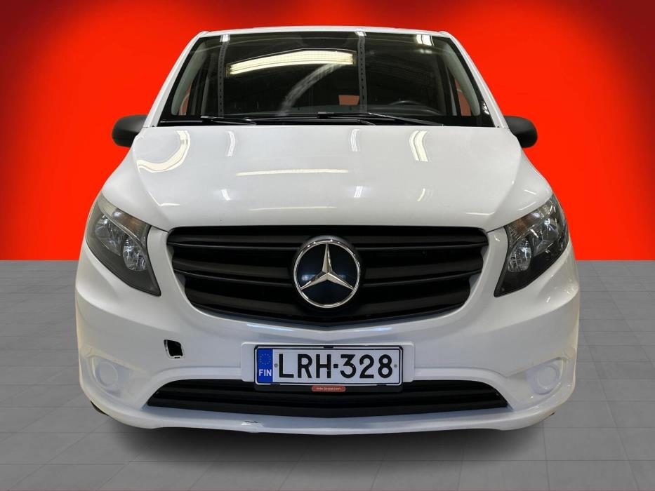 MERCEDES-BENZ VITO 2022