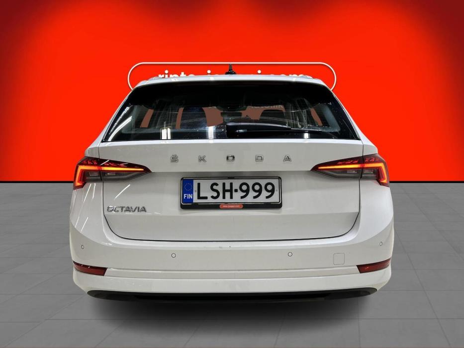 SKODA Octavia 2022