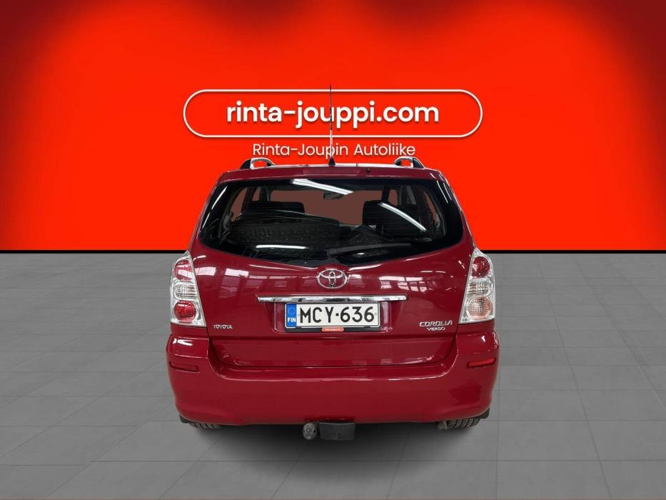 TOYOTA Corolla Verso 2008