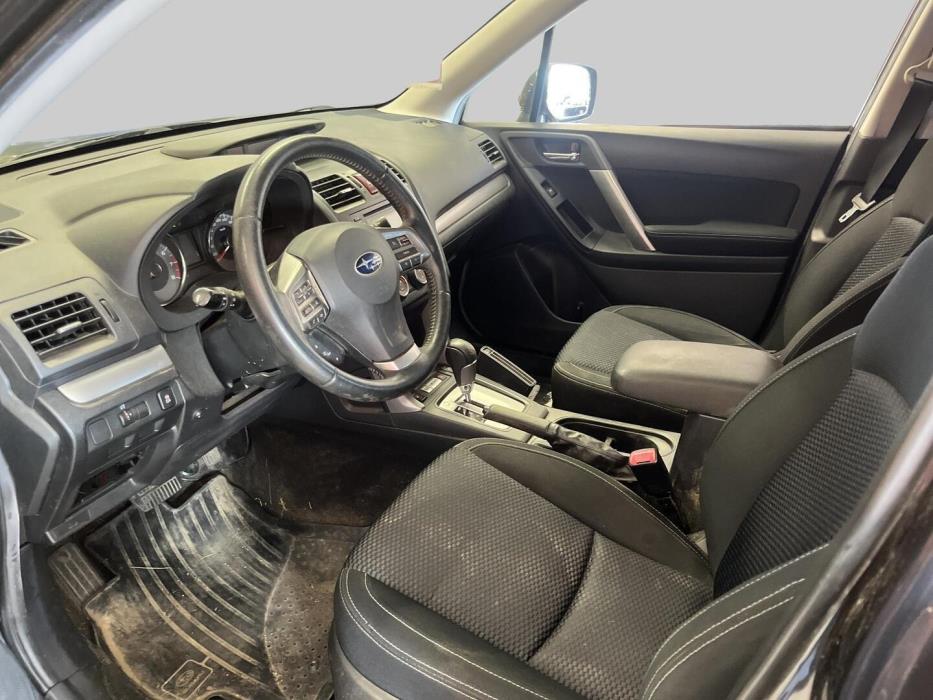 SUBARU Forester 2013