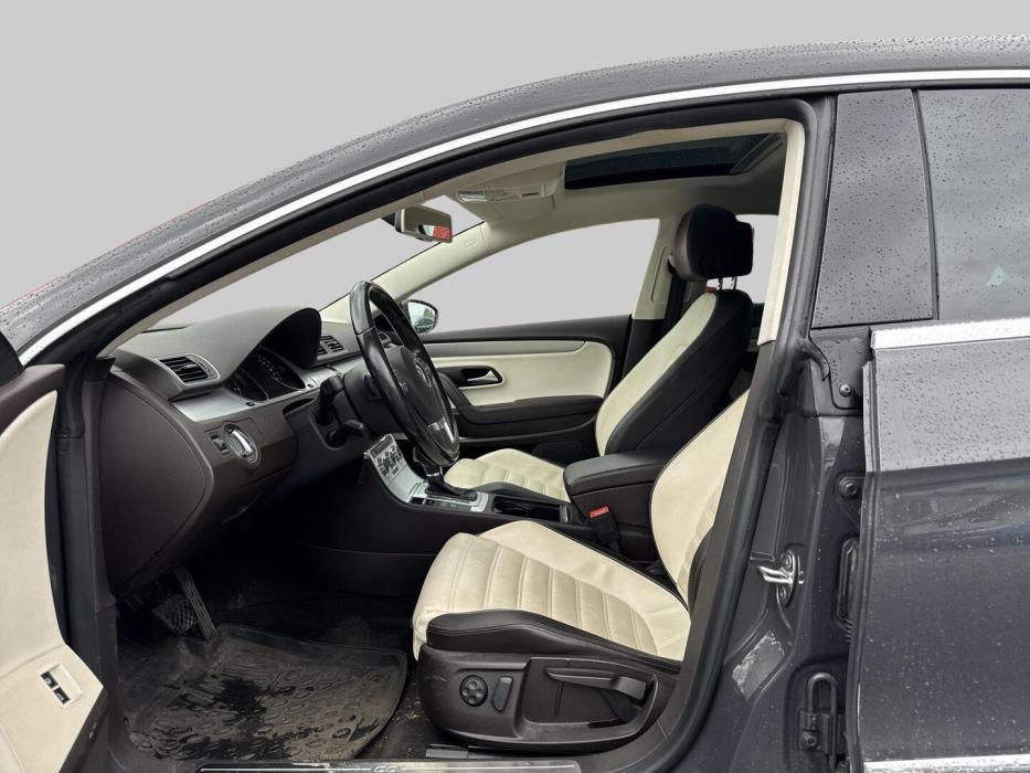 VOLKSWAGEN CC 2013