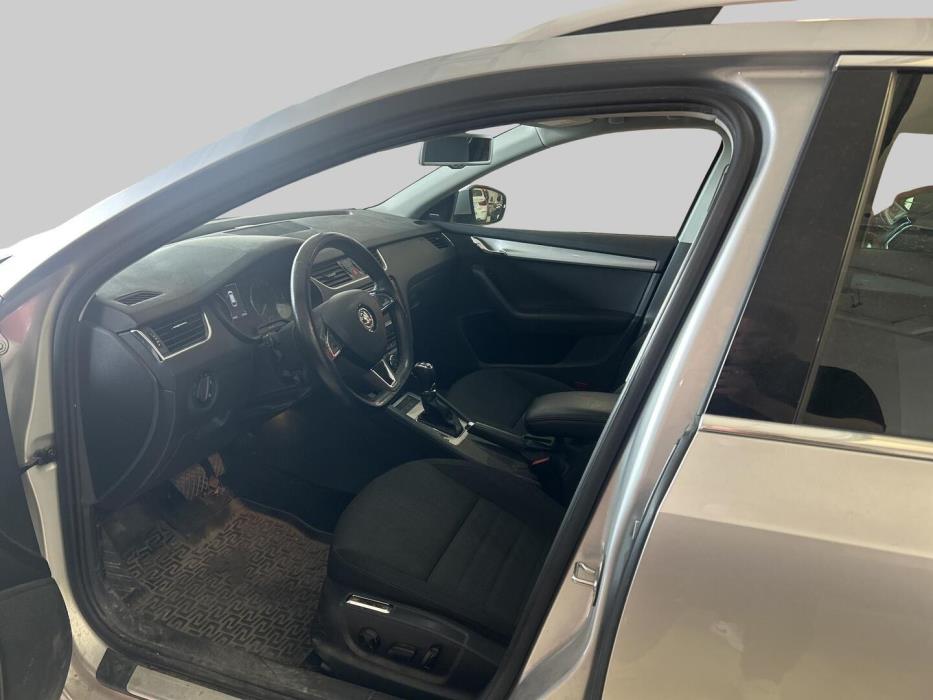 SKODA Octavia 2016