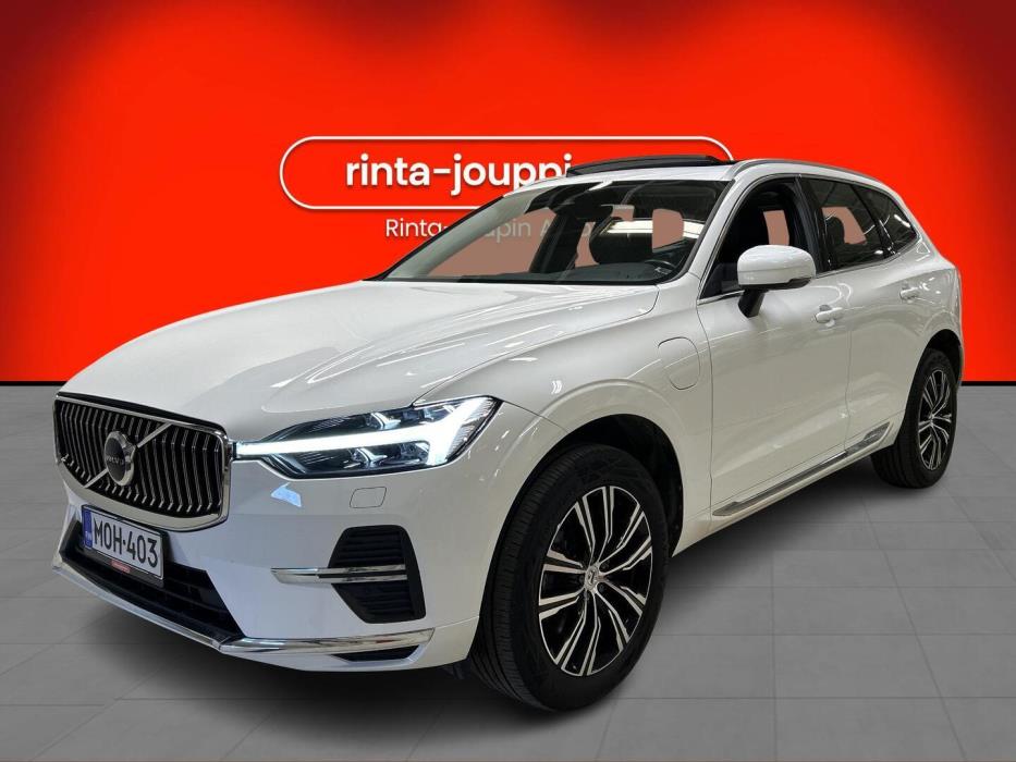 VOLVO XC60 2022