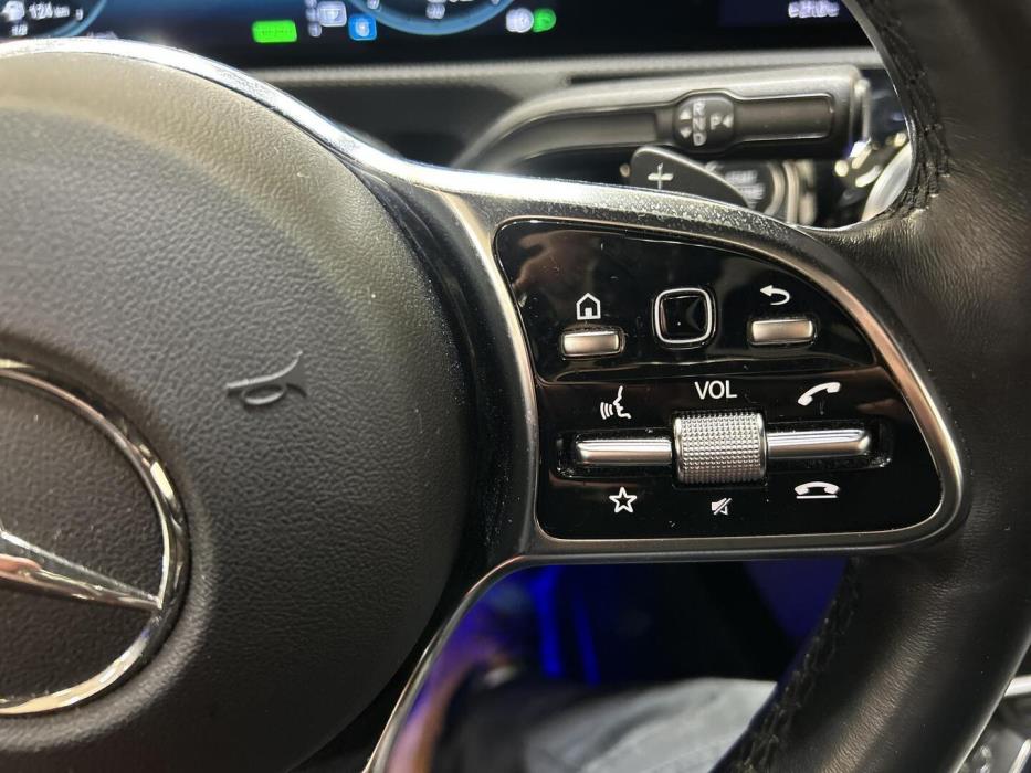 MERCEDES-BENZ CLA 2023