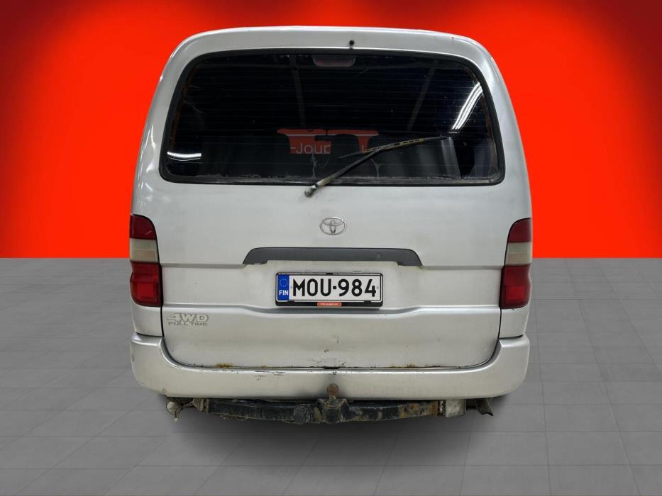 TOYOTA Hiace 2000