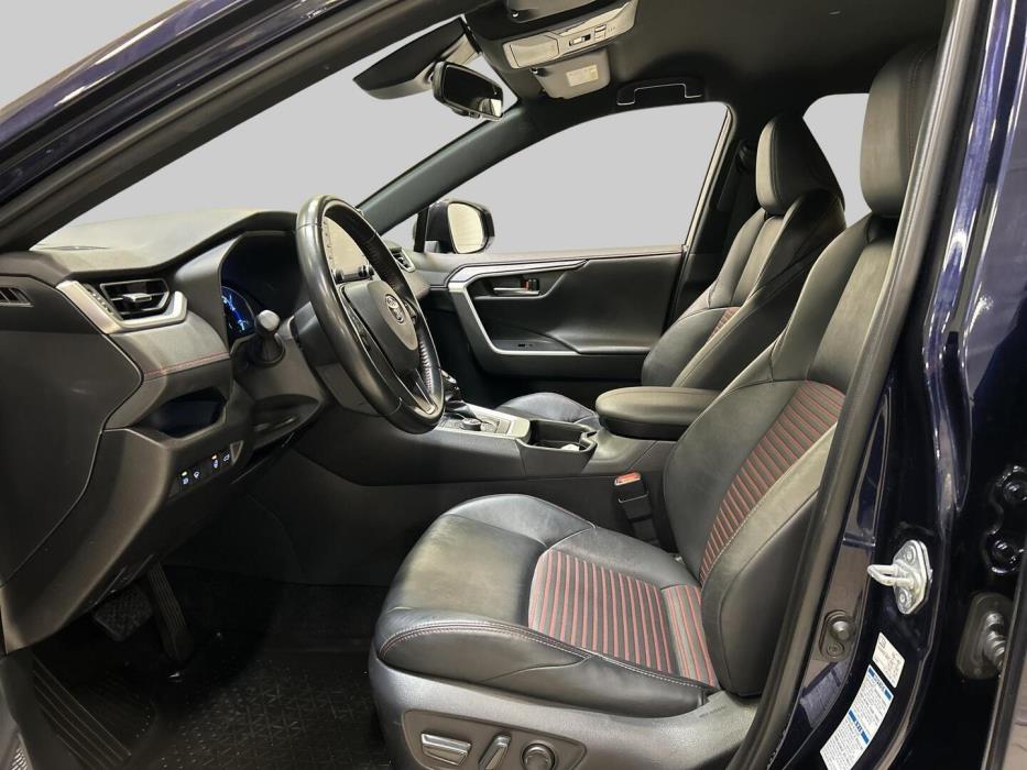 TOYOTA RAV4 PLUG-IN 2021