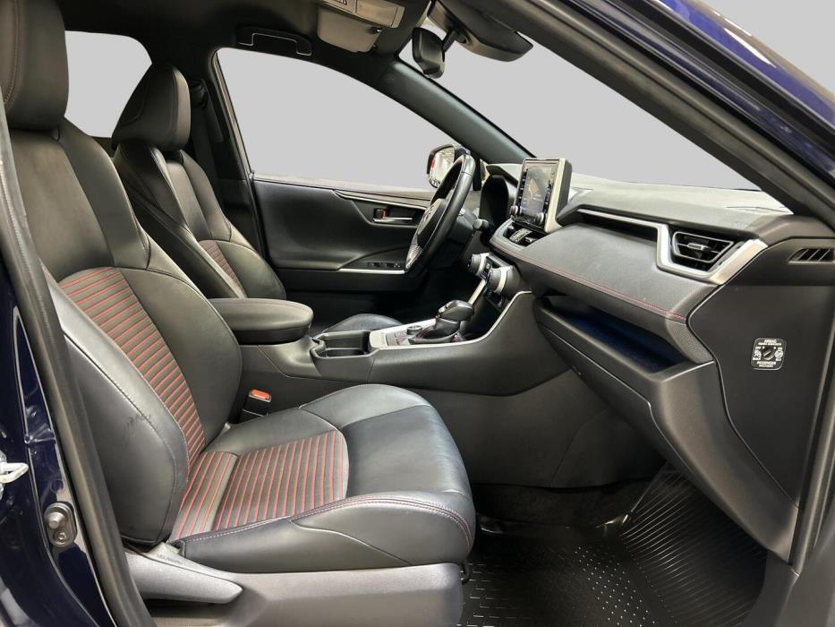 TOYOTA RAV4 PLUG-IN 2021