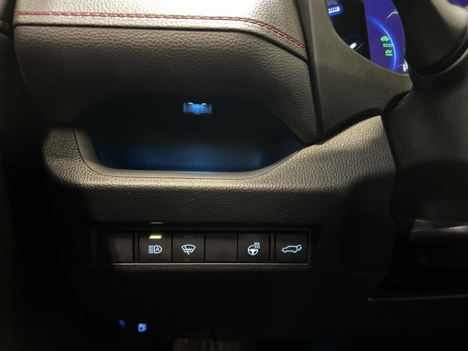 TOYOTA RAV4 PLUG-IN 2021