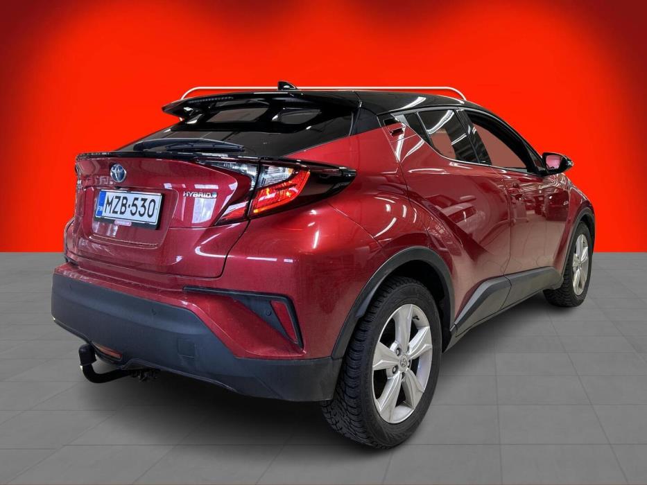 TOYOTA C-HR 2021