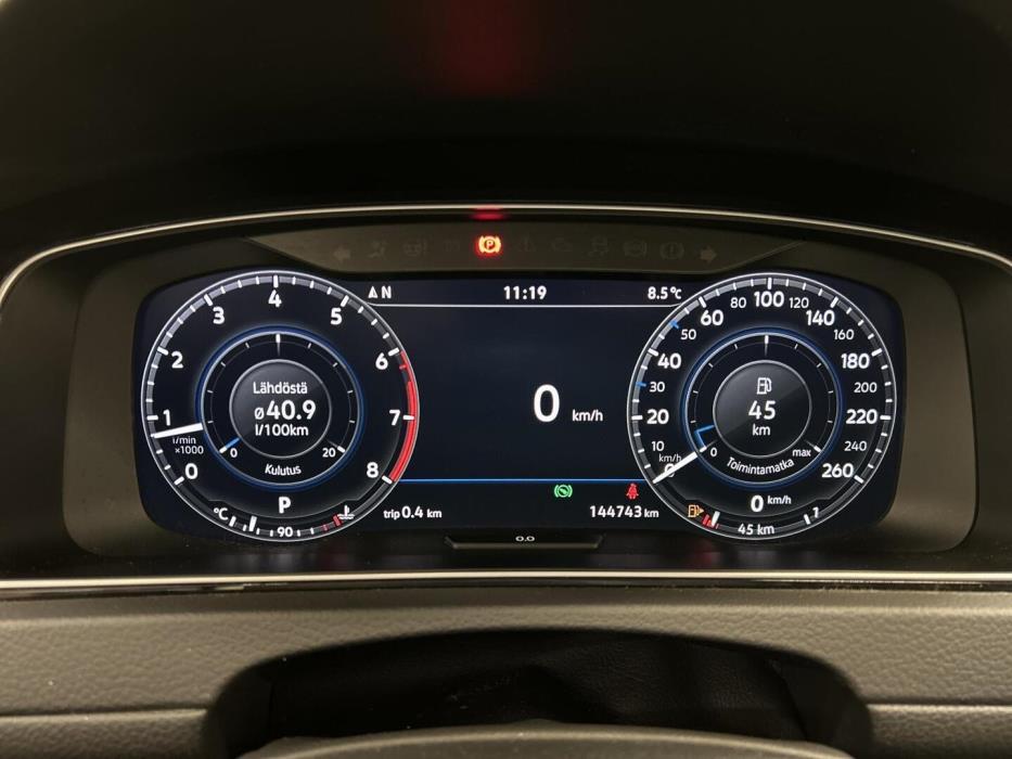 VOLKSWAGEN Golf 2020