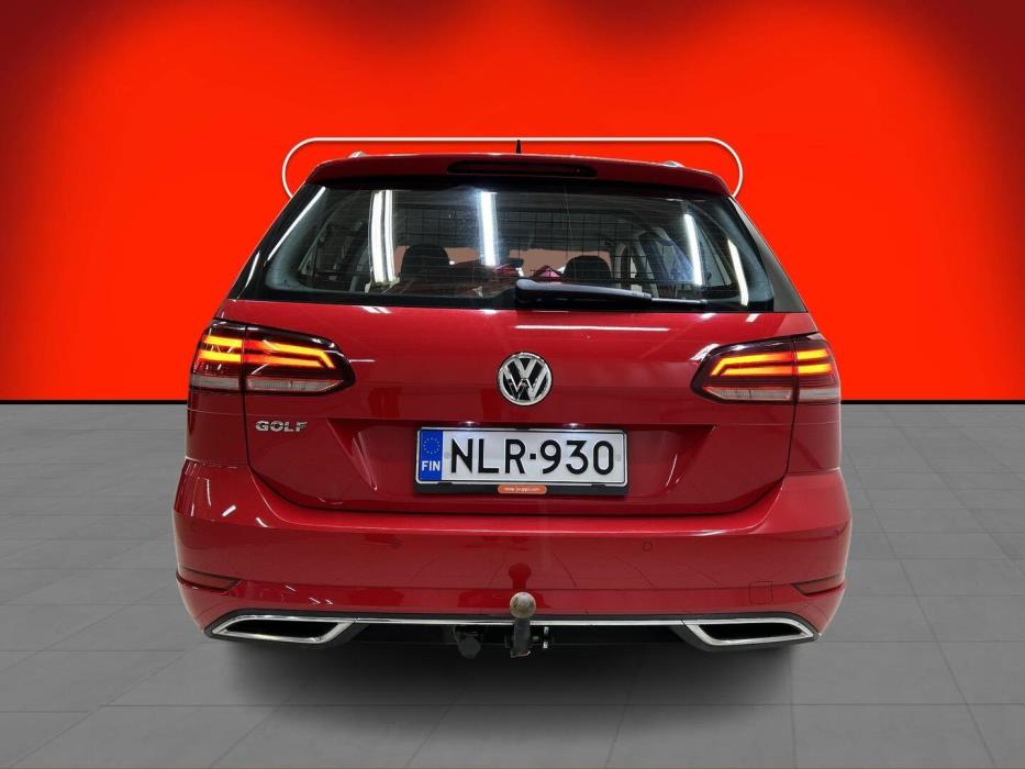 VOLKSWAGEN Golf 2020