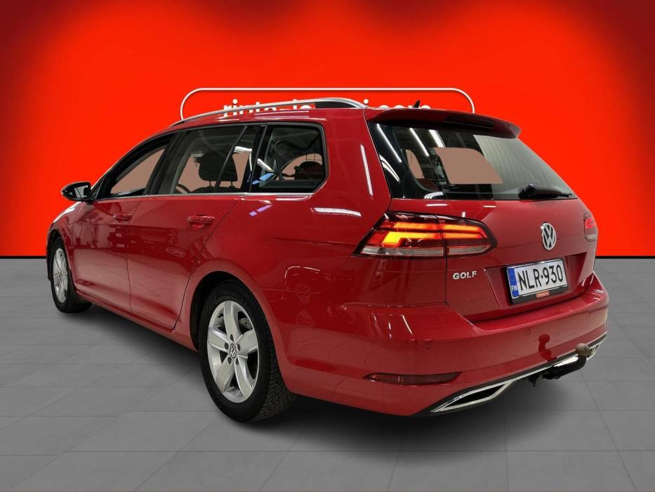 VOLKSWAGEN Golf 2020