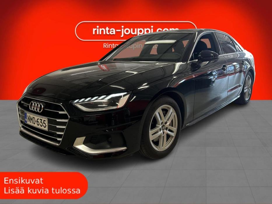 AUDI A4 2022