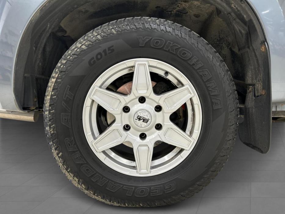 ISUZU D-Max 2013