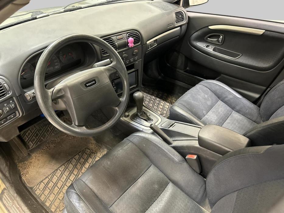 VOLVO S40 2002
