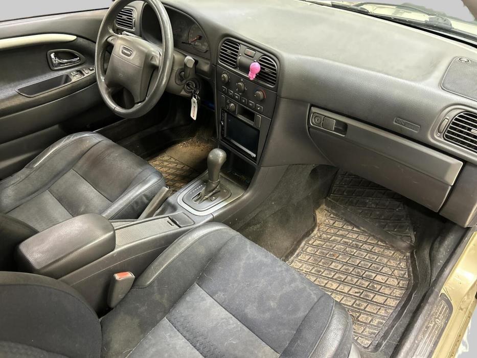 VOLVO S40 2002