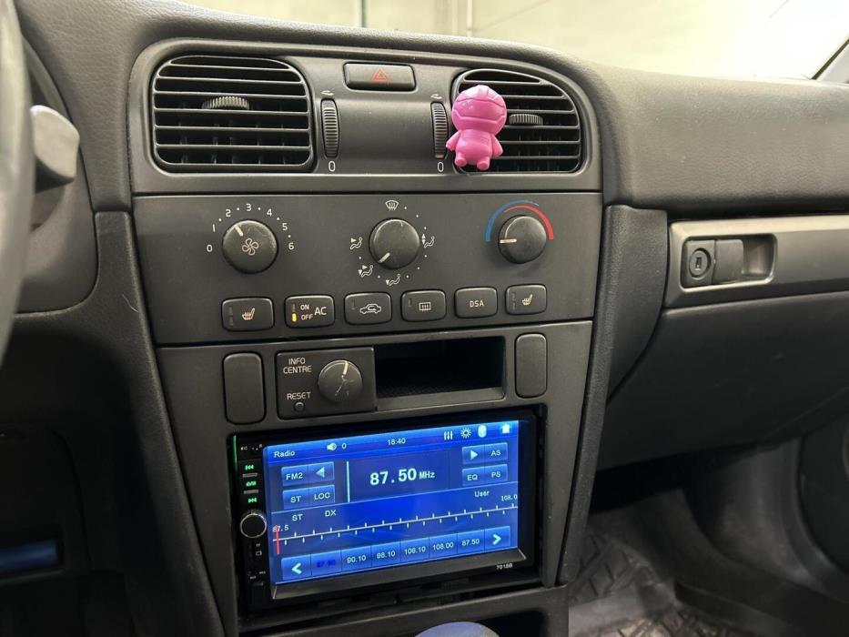 VOLVO S40 2002