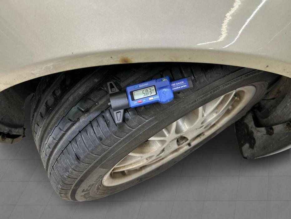 VOLVO S40 2002