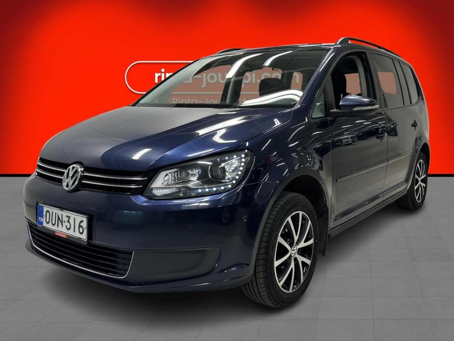 VOLKSWAGEN Touran 2014