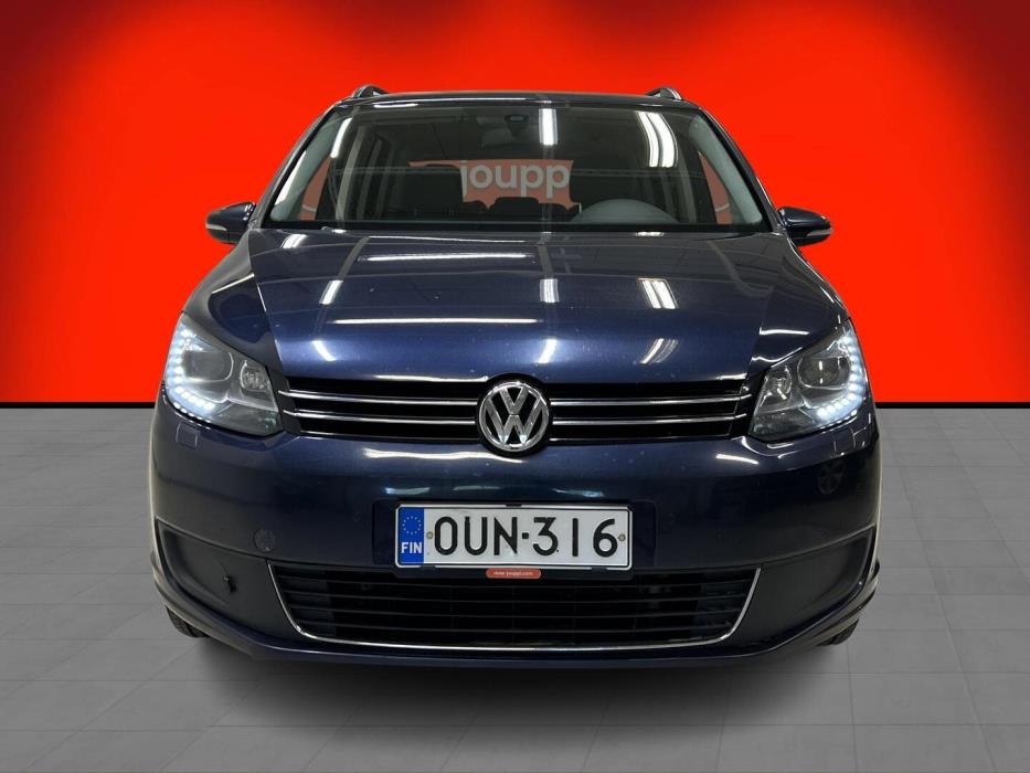 VOLKSWAGEN Touran 2014