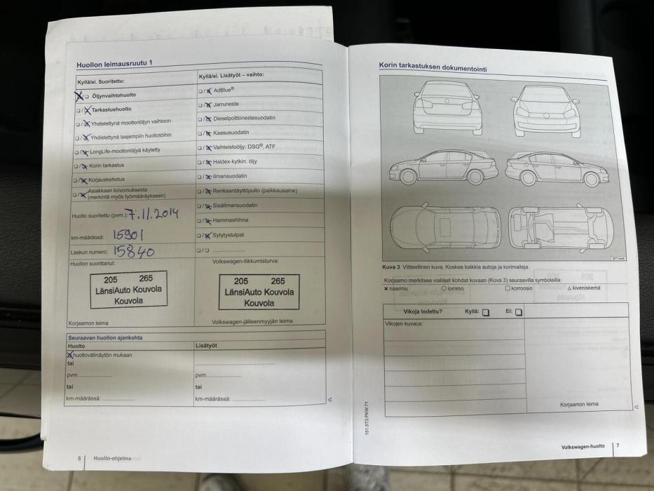 VOLKSWAGEN Touran 2014