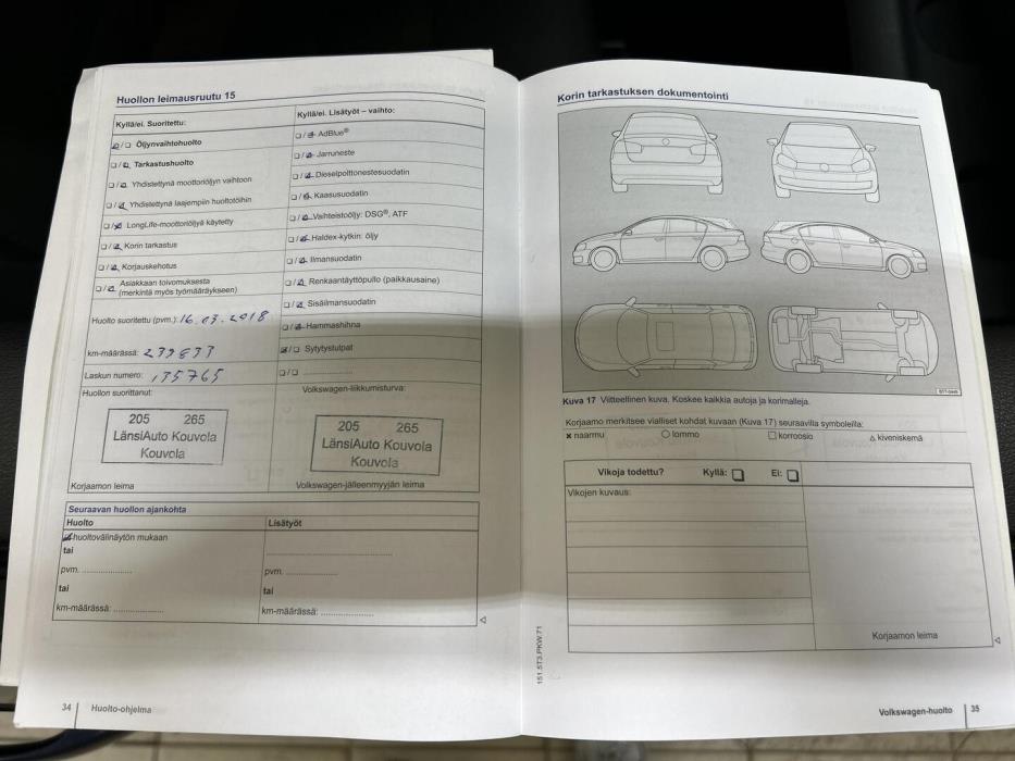 VOLKSWAGEN Touran 2014