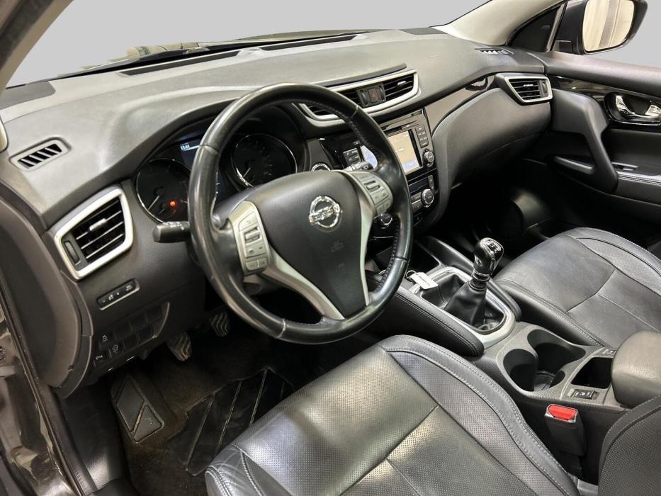 NISSAN Qashqai 2014